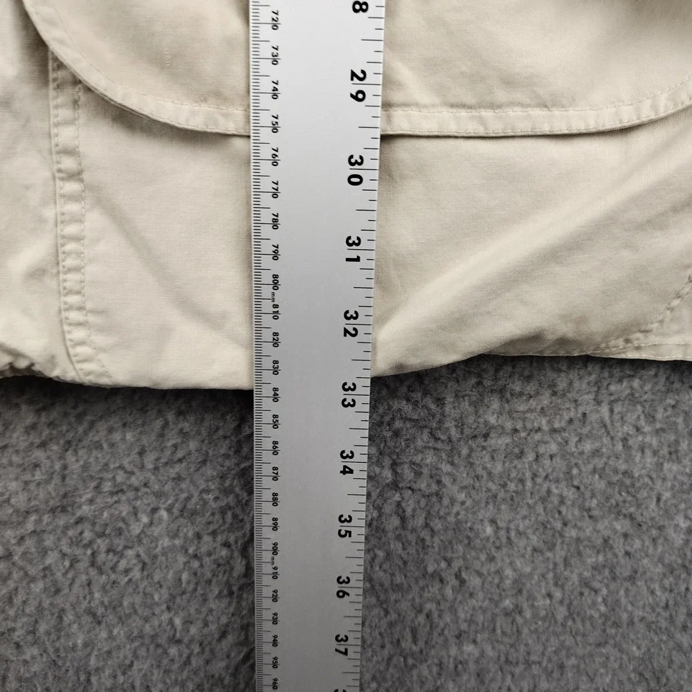 Banana Republic single button